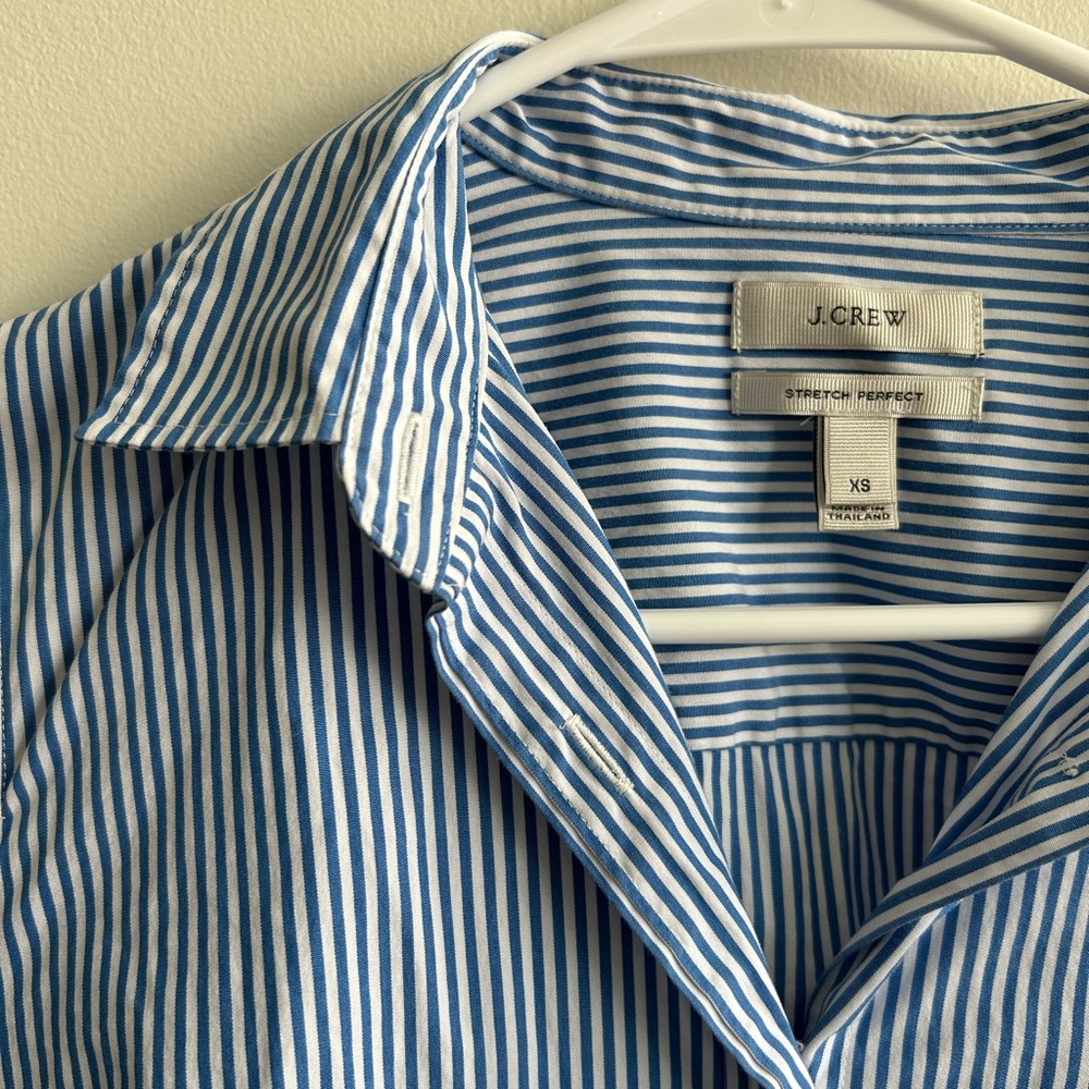 J Crew Button-Down (size XS)